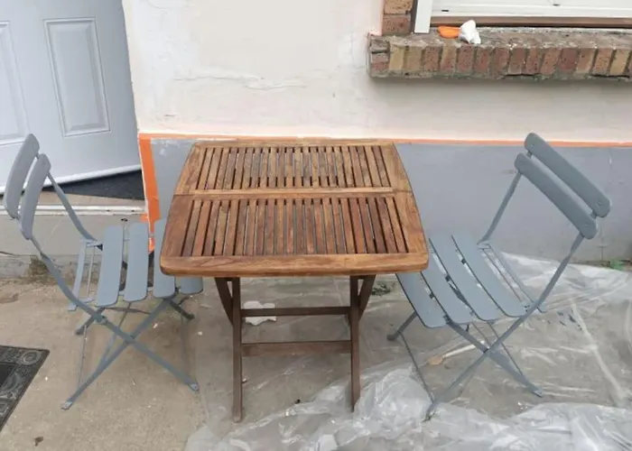 Maison Au Calme Avec Petit Parking, Un Pas De La Gare Tatil Evi