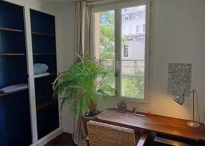 Ferienhaus Maison Au Calme Avec Petit Parking, Un Pas De La Gare